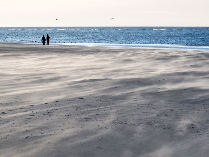 Mit einem gemeinsamen Fonds wollen der Deutsche Tourismusverband und die Buchungsplattform Airbnb den Tourismus abseits der Ballungsräume fördern. (Symbolbild) / Foto: Hauke-Christian Dittrich/dpa