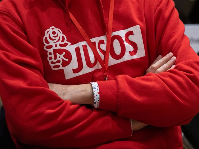 Die Berliner Jusos wollen die SPD im Wahlkampf kritisch begleiten. (Symbolbild)  / Foto: Marijan Murat/dpa