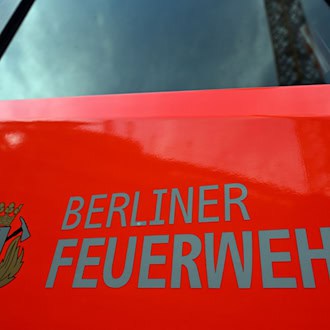 Die Berliner Feuerwehr hat in Friedrichshain einen Brand an einem Musikclub gelöscht. (Symbolbild)  / Foto: Soeren Stache/dpa