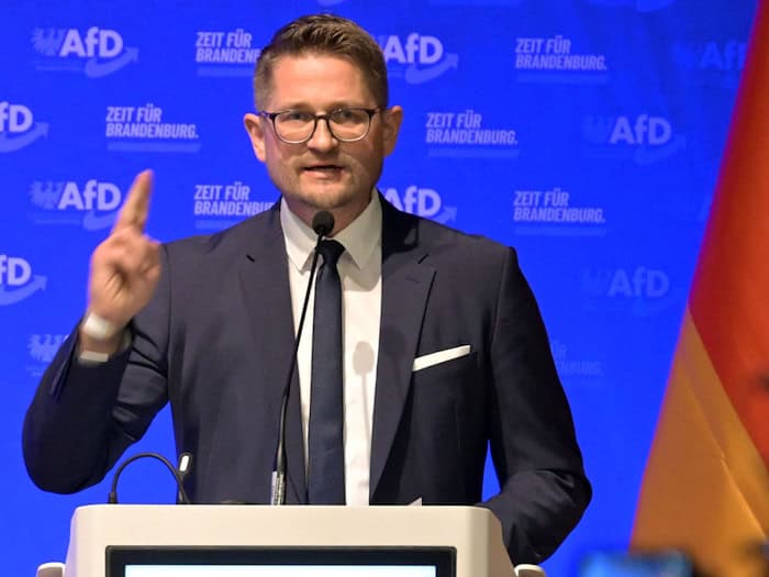 Brandenburgs AfD-Landesvorsitzender René Springer tritt wieder für den Landesvorsitz an. (Archivbild) / Foto: Michael Bahlo/dpa