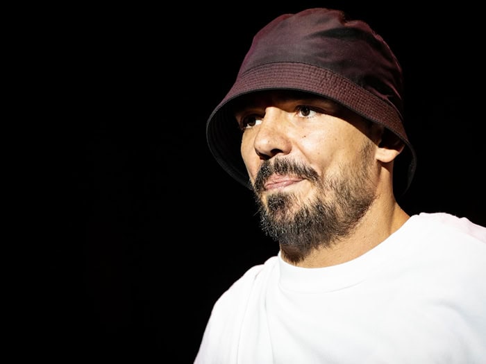 Capital Bra ist erneut Vater geworden. (Archivbild) / Foto: Alexander Prautzsch/dpa-Zentralbild/dpa