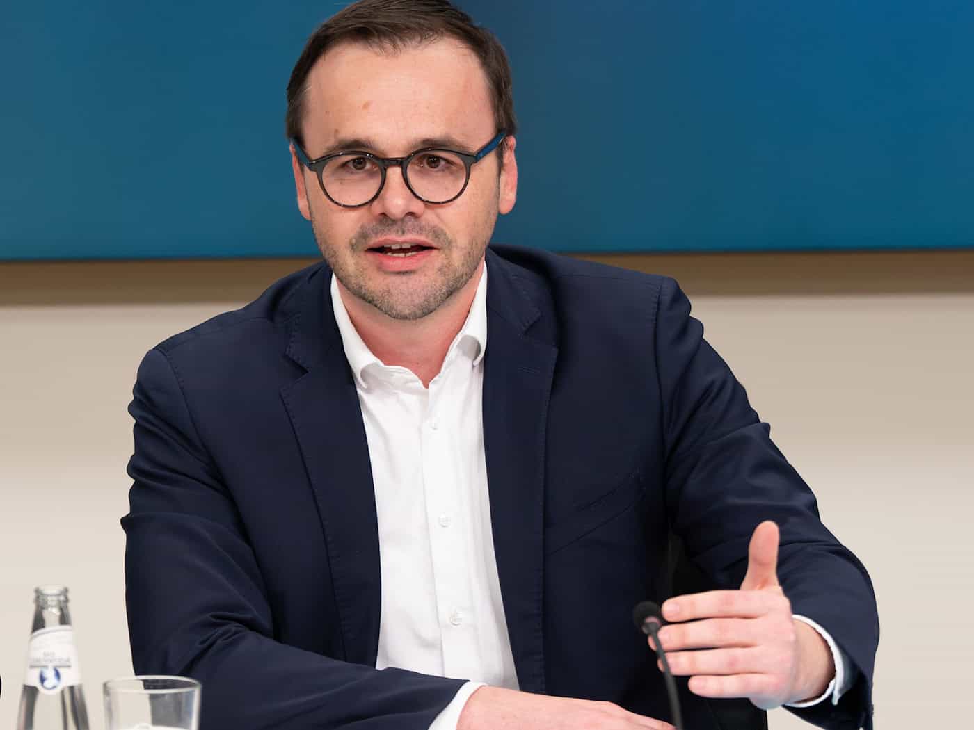 Brandenburgs CDU-Landesvorsitzender Jan Redmann will mit der SPD/CDU-Koalition verlorenes Vertrauen bei den Wählern zurückgewinnen. (Archivbild) / Foto: Soeren Stache/dpa