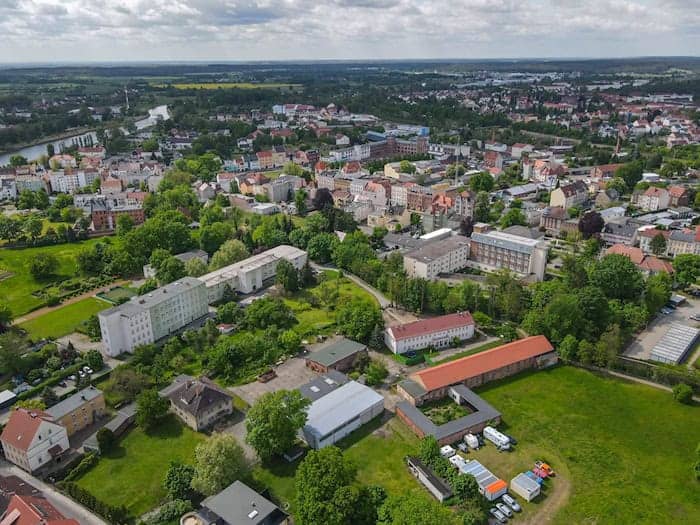 Die Stadt Guben bietet in diesem Jahr wieder ein «Probewohnen» an. (Archivbild) / Foto: Patrick Pleul/dpa-Zentralbild/dpa