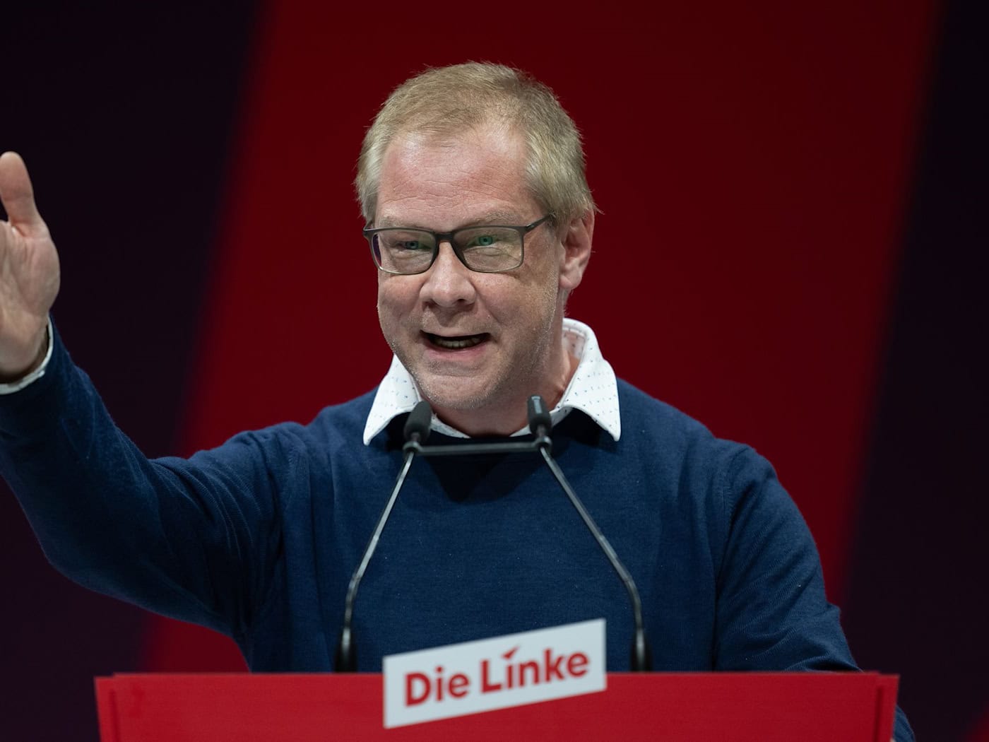 Der Brandenburger Antisemitismusbeauftragte Andreas Büttner hat seinen Austritt aus der Partei Die Linke bekanntgegeben. (Archivbild) / Foto: Hendrik Schmidt/dpa