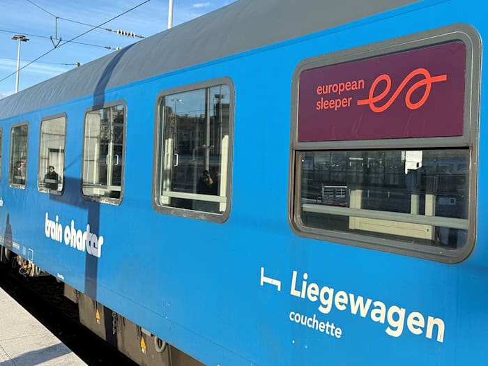 Der neue Nachtzug wird von dem niederländisch-belgischen Unternehmen European Sleeper eingesetzt. / Foto: Michael Evers/dpa