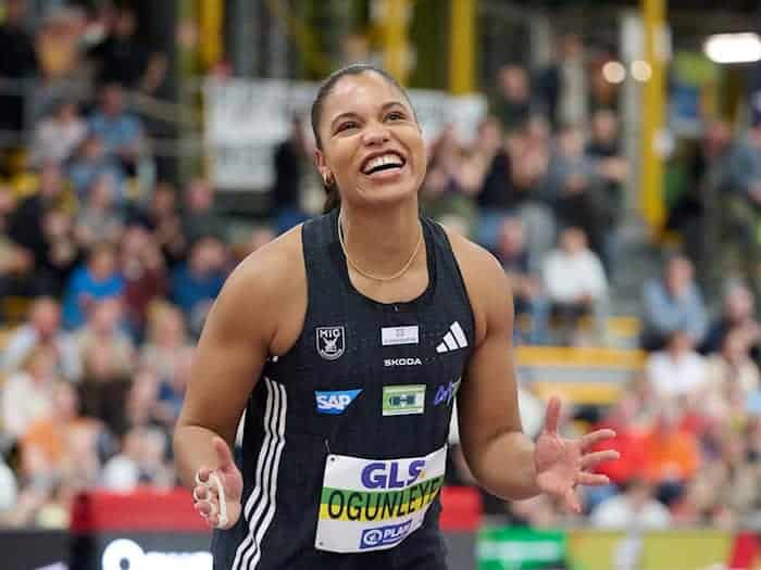 Auch Kugelstoß-Olympiasiegerin Yemisi Ogunleye ist beim Istaf Indoor in Berlin dabei. (Archivbild) / Foto: Bernd Thissen/dpa