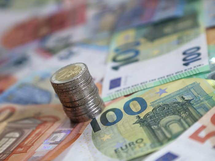 Die Haushaltseinkommen im Osten liegen insgesamt deutlich unter denen im Westen. (Symbolbild) / Foto: Karl-Josef Hildenbrand/dpa