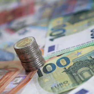 Die Haushaltseinkommen im Osten liegen insgesamt deutlich unter denen im Westen. (Symbolbild) / Foto: Karl-Josef Hildenbrand/dpa