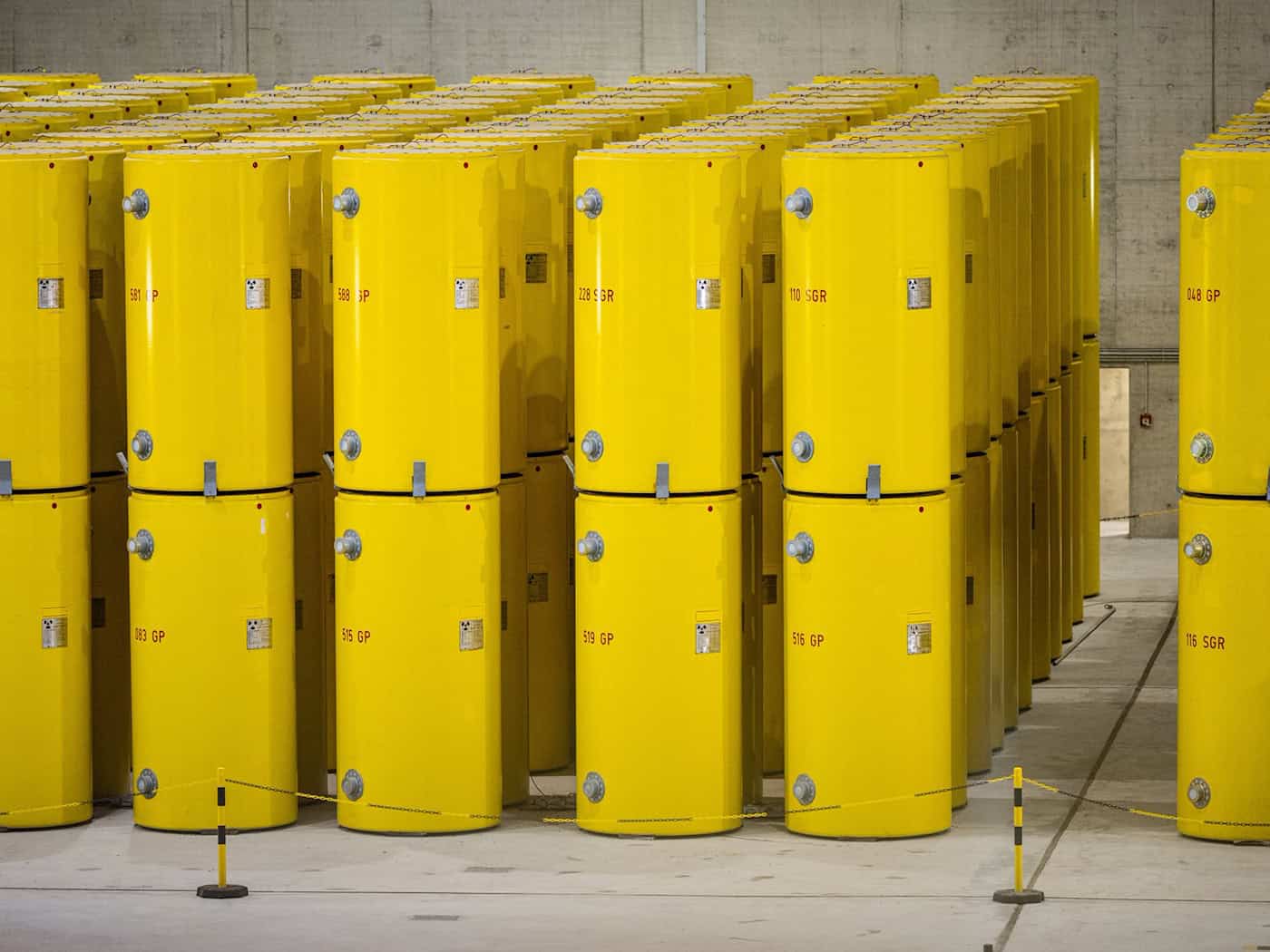 Castoren dieser Bauart sollen von Jülich nach Ahaus transportiert werden. Ein Gericht in Berlin hat jetzt final die Zustimmung gegeben. (Archivbild) / Foto: Guido Kirchner/dpa