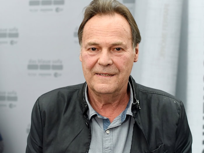 Der Schriftsteller Peter Schneider ist im Alter von 85 Jahren gestorben. (Archivbild)  / Foto: Jens Kalaene/dpa-Zentralbild/dpa