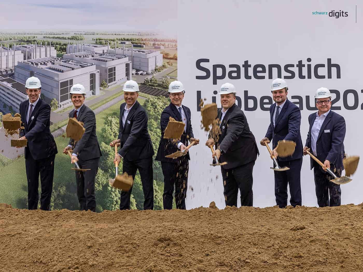 Im November war der Spatenstich für das Schwarz-Digits-Rechenzentrum. (Archiv) / Foto: Frank Hammerschmidt/dpa