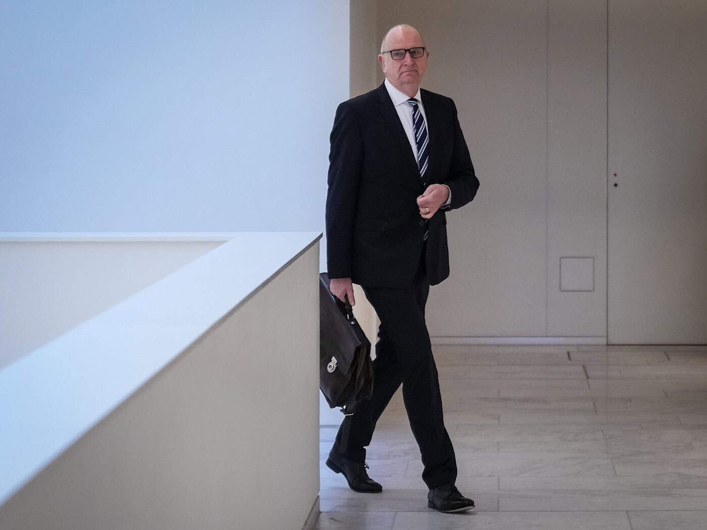 Brandenburgs Ministerpräsident Dietmar Woidke stellt mit CDU-Landeschef Jan Redmann den Koalitionsvertrag von SPD und CDU vor. / Foto: Soeren Stache/dpa