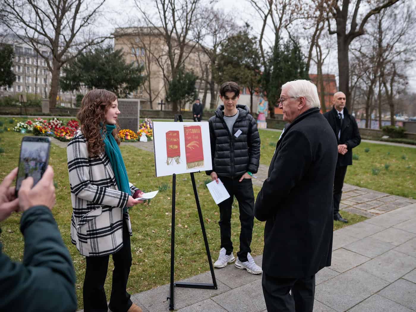 Bundespräsident Steinmeier fordert zum 18. März Einsatz für Demokratie. / Foto: Carsten Koall/dpa