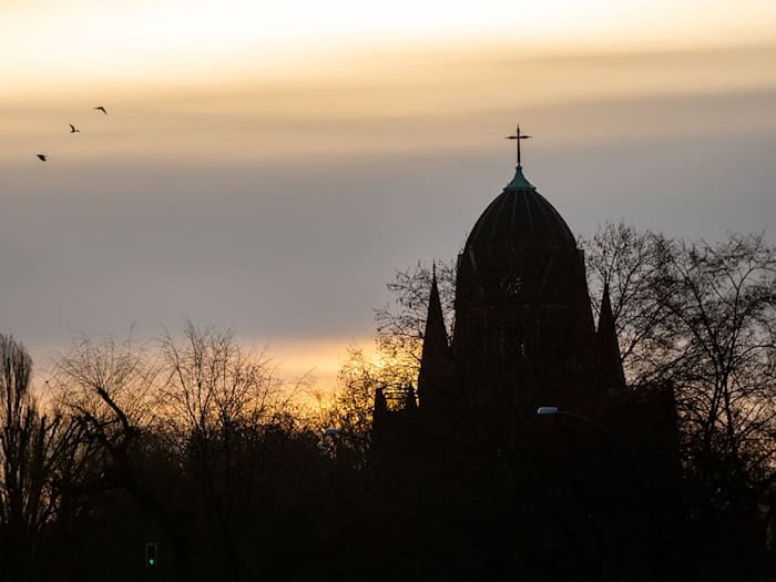 Die meisten Austritte gab es vergangenes Jahr aus der evangelischen Kirche. (Symbolbild) / Foto: Christophe Gateau/dpa