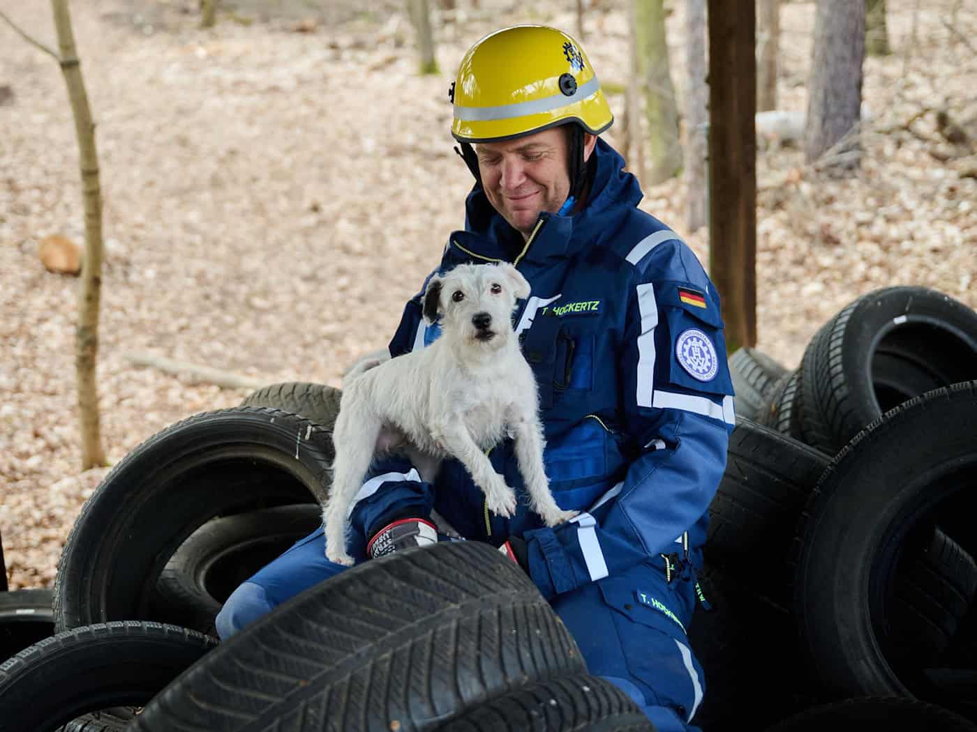 Etwa 90 Hunde sind bei dem Vernetzungstreffen in Berlin mit dabei. / Foto: Annette Riedl/dpa