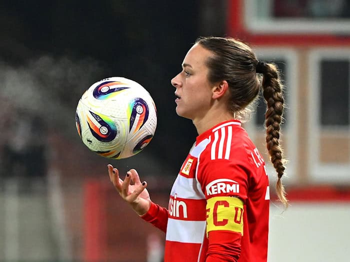 Union Berlins Kapitänin Lisa Heiseler steuerte einen der vier Treffer bei. (Archivbild) / Foto: Elisa Schu/dpa