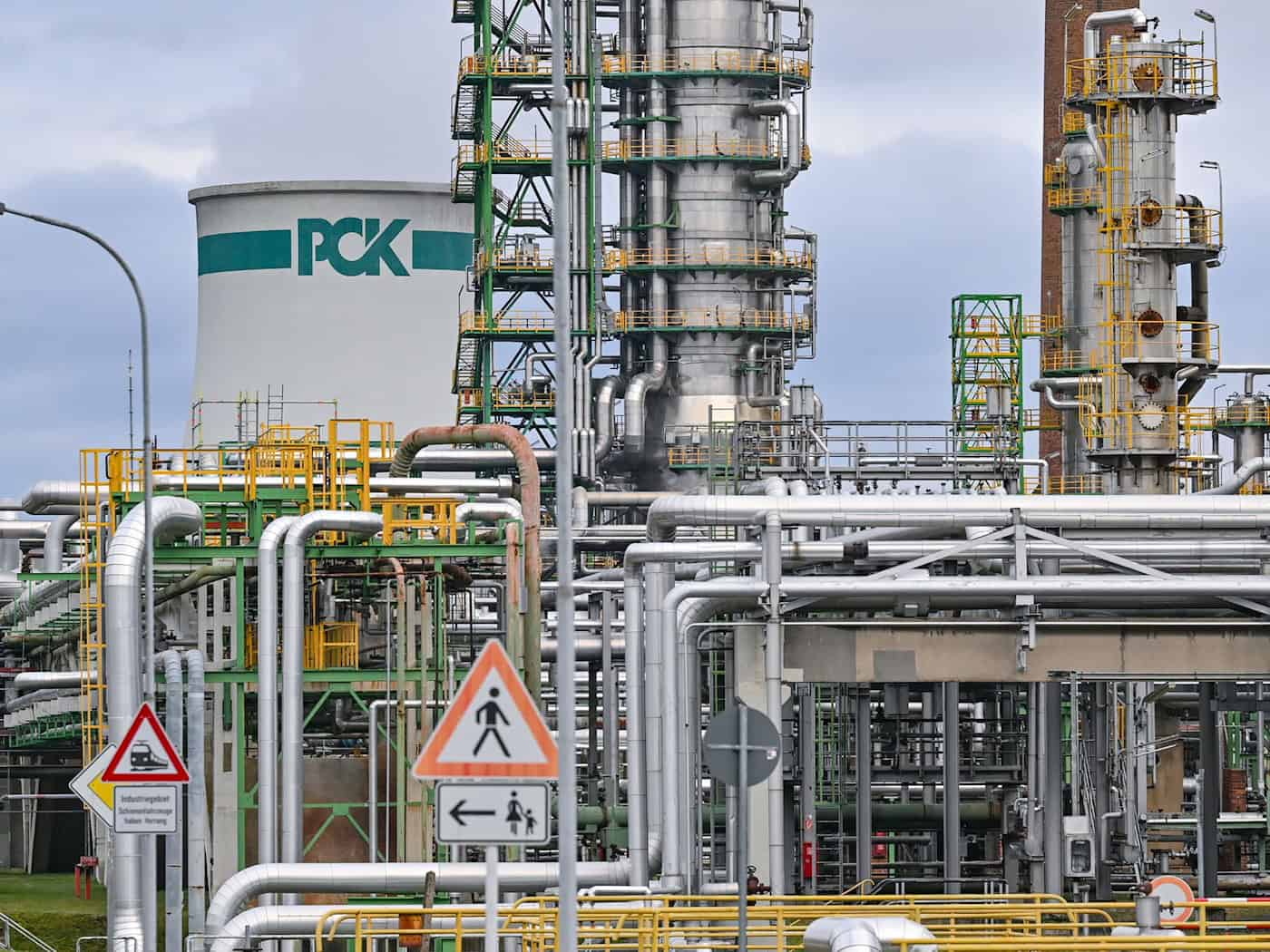 Die deutsche Rosneft-Tochter ist von den US-Ölsanktionen ausgenommen worden. (Archivbild) / Foto: Patrick Pleul/dpa