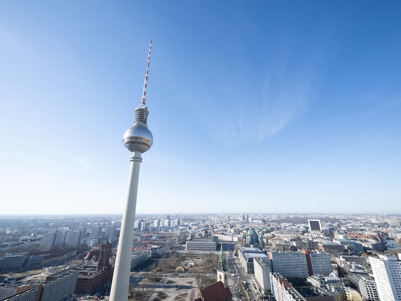 Die Stiftung Zukunft Berlin fordert, die Stadt müsse klären, wofür sie steht. (Archivbild)  / Foto: Sebastian Gollnow/dpa