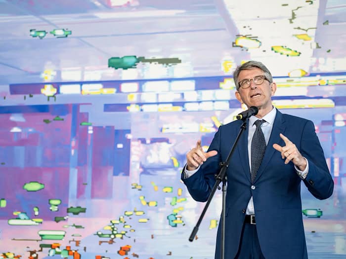 Wolfram Weimer hat sich mit Plattenlabels im Kanzleramt getroffen. / Foto: Fabian Sommer/dpa