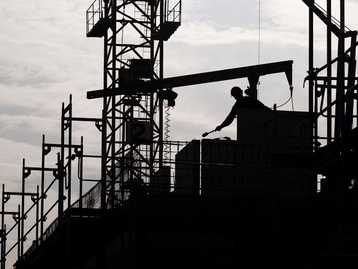 Die Stimmung bei den Wirtschaftsverbänden in Berlin und Brandenburg ist trüb. (Archivbild) / Foto: Monika Skolimowska/dpa