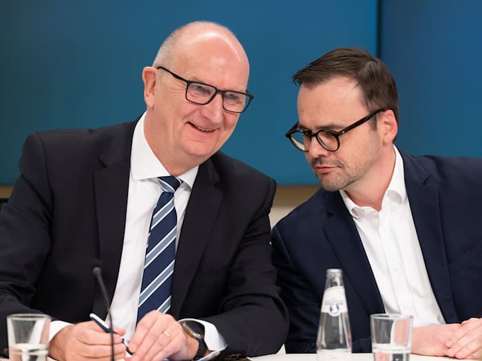 Woidke zum Sparkurs: «Wir fangen bei uns an»