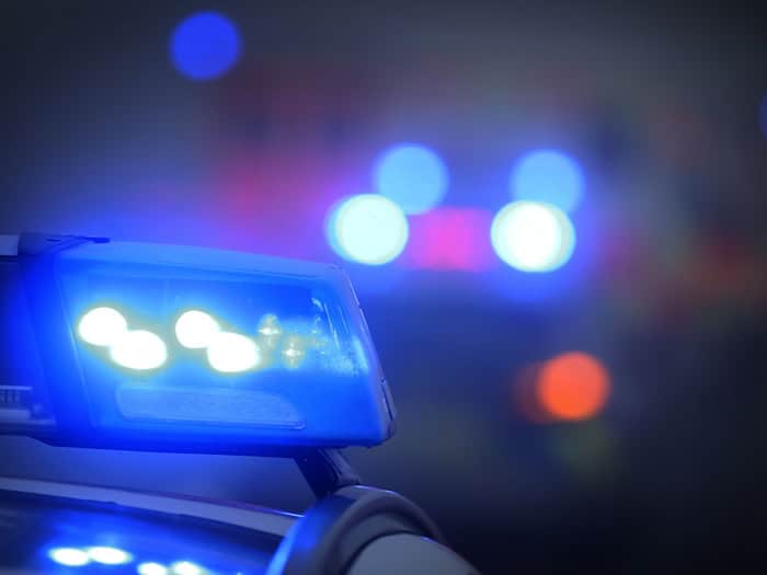 Die Polizei sichert die Unfallstelle ab. (Symbolbild) / Foto: Karl-Josef Hildenbrand/dpa