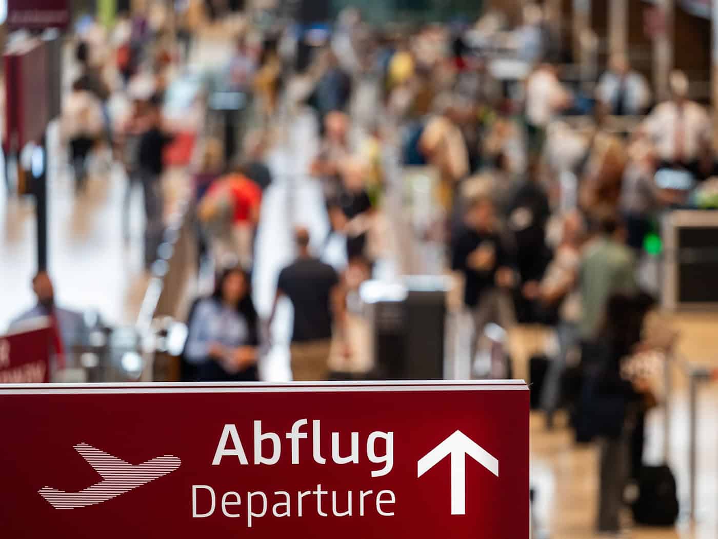 Ein Vorfall ereignete sich am Hauptstadtflughafen. (Symbolbild) / Foto: Soeren Stache/dpa