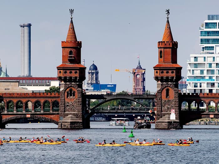 Bei dem neuen Programm «BerlinPay« stehen zunächst die Berliner Gewässer im Fokus. (Archivbild) / Foto: Paul Zinken/dpa