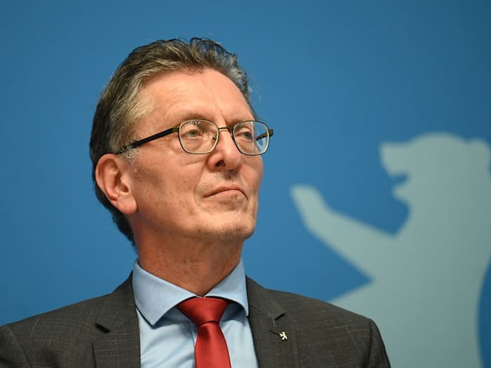 Stadtentwicklungssenator Christian Gaebler (SPD) will die Planungen für ein neues Stadtquartier im Westen Berlins voranbringen. (Archivfoto)  / Foto: Sebastian Gollnow/dpa