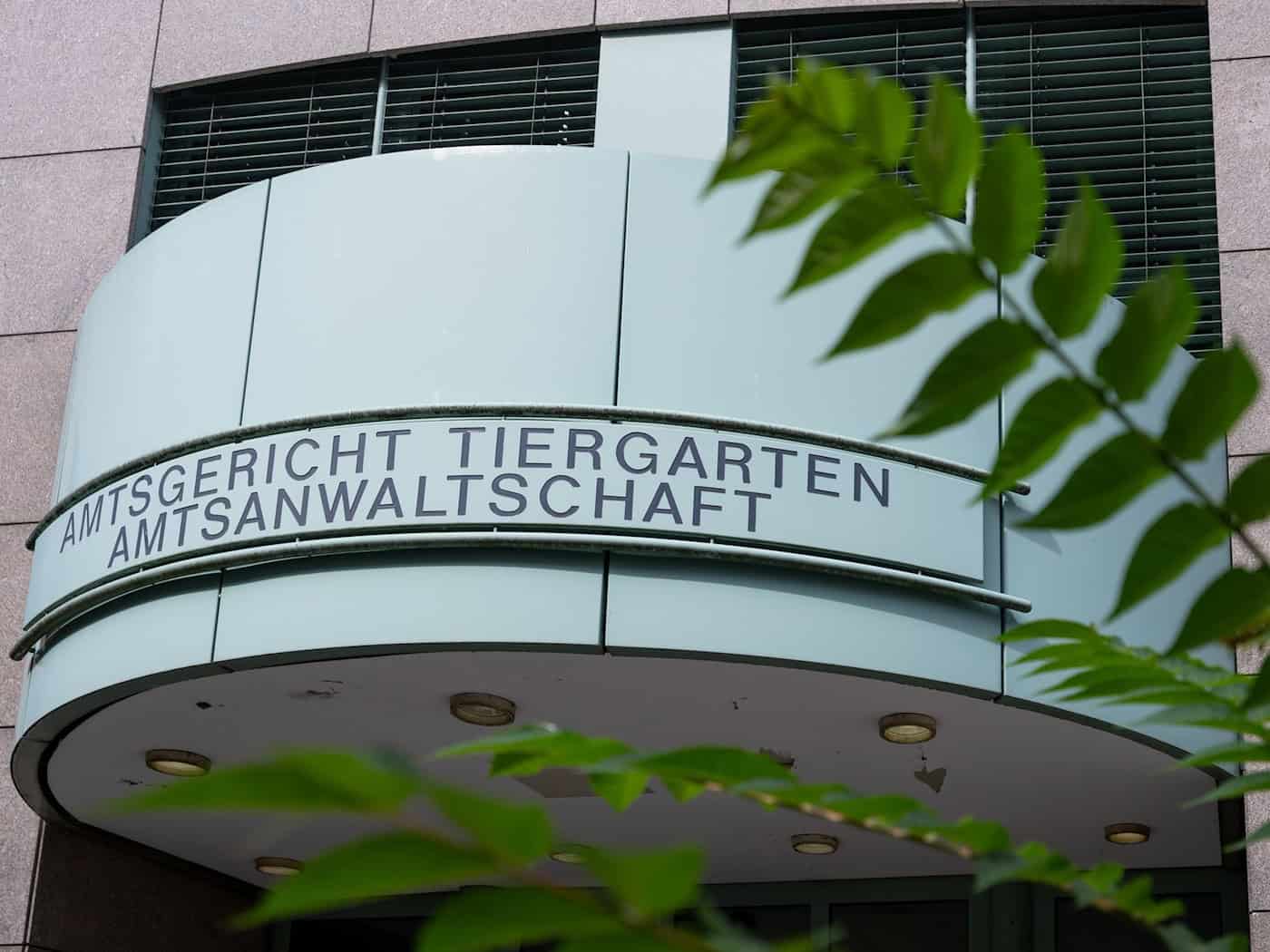 Nach einem vorgetäuschten Überfall ist der damalige Fahrer eines Geldtransporters zu einer Bewährungsstrafe verurteilt worden. (Symbolbild) / Foto: Monika Skolimowska/dpa