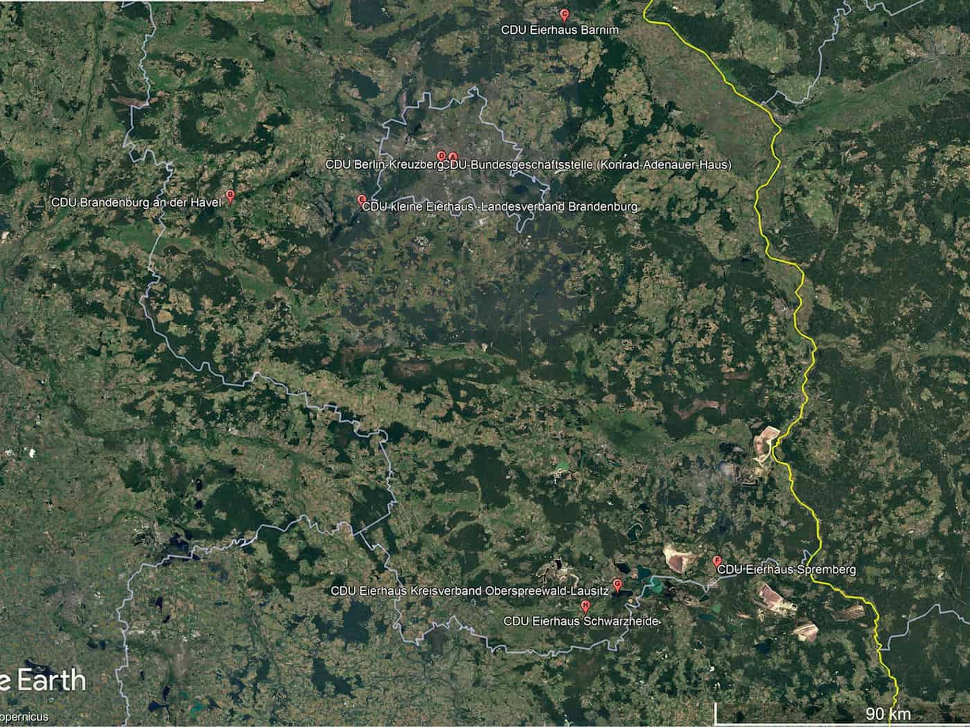 Mehrere CDU-Geschäftsstellen in Brandenburg haben bei Google Maps den Zusatz Eierhaus getragen. / Foto: -/Google/dpa