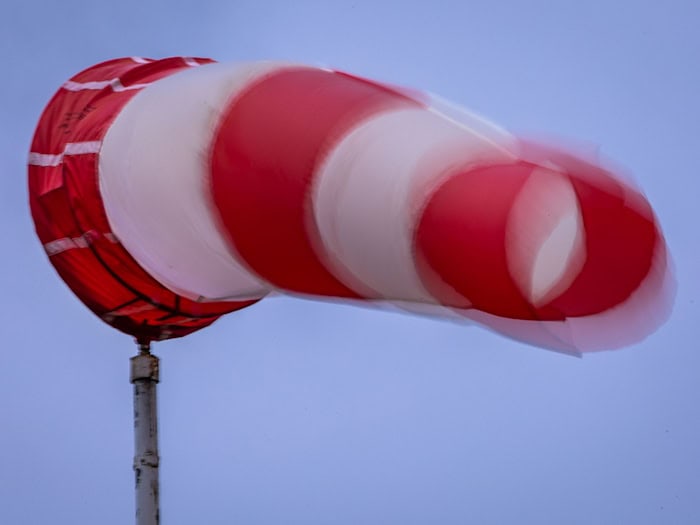 In ganz Brandenburg und in Berlin wehen am Montag starke Winde. (Symbolbild) / Foto: Jens Büttner/dpa