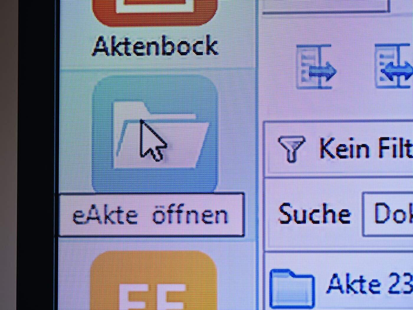 Die E-Akte soll die Papierakten in Behörden ablösen. (Symbolbild)    / Foto: Patrick Pleul/dpa