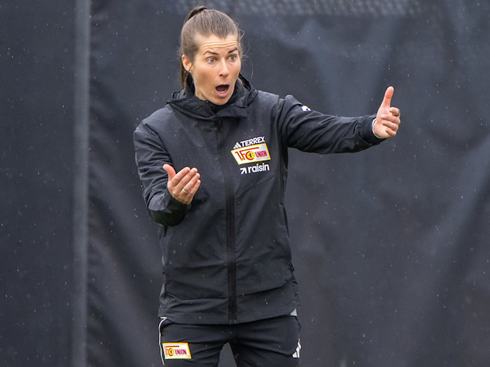 Marie-Louise Eta soll Union Berlin zum sicheren Klassenerhalt führen.  / Foto: Matthias Koch/dpa