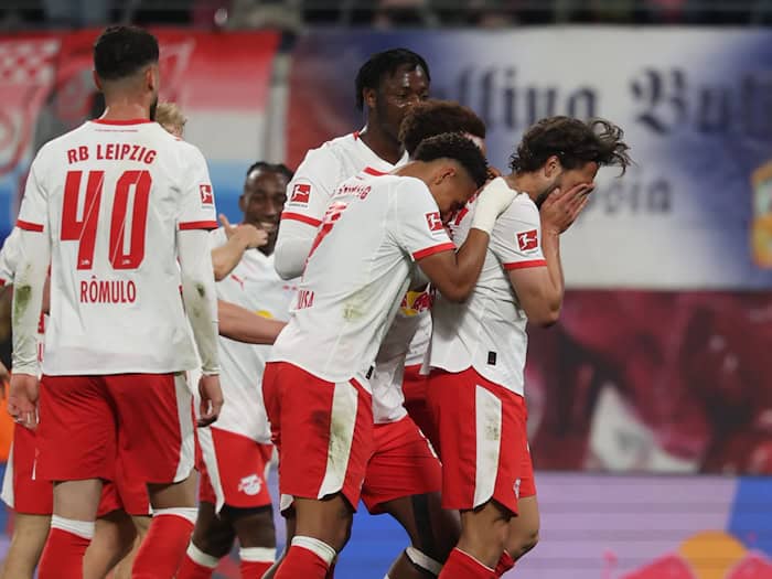 Max Finkgräfe (r) erzielt gegen Union Berlin die Führung. Es war sein erstes Tor im RB-Trikot und ein ganz besonderes.  / Foto: Jan Woitas/dpa