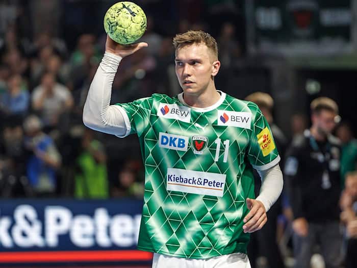 Lasse Andersson war bester Füchse-Schütze gegen Leipzig (Archivbild) / Foto: Andreas Gora/dpa