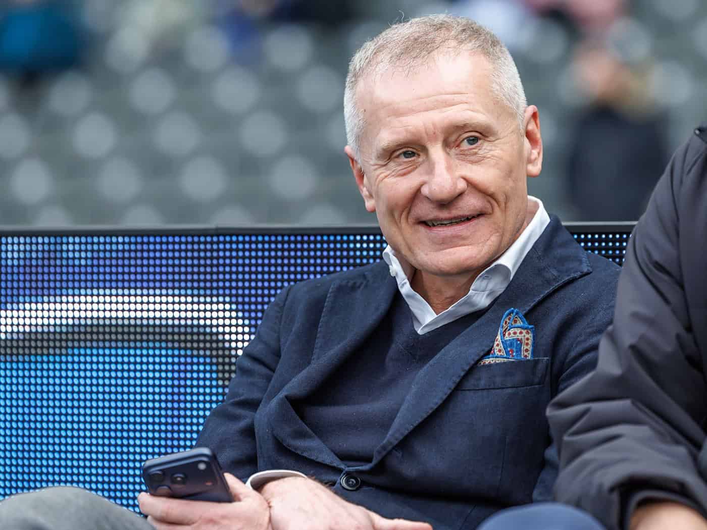 Hertha-Geschäftsführer Peter Görlich blickt schon auf den Transfersommer. (Archivbild) / Foto: Andreas Gora/dpa