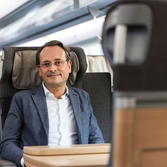 Bahn-Manager Michael Peterson macht Hoffnung auf eine zweite tägliche Direktverbindung zwischen Berlin und Paris. (Archivbild) / Foto: Oliver Berg/dpa