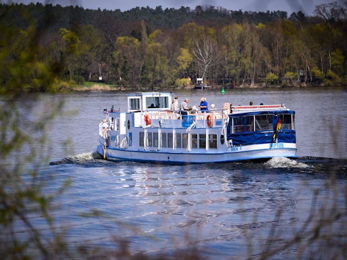Die Temperaturen steigen auf bis zu 19 Grad an. (Archivbild) / Foto: Bernd von Jutrczenka/dpa