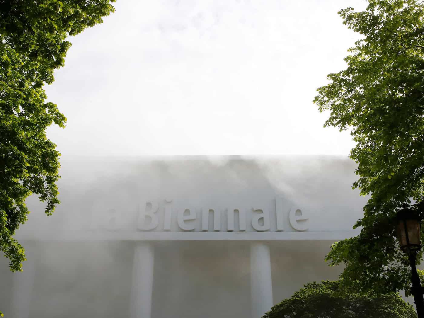 Die 61. Biennale von Venedig als internationale Ausstellung zeitgenössischer Kunst dauert vom 9. Mai bis 22. November 2026. (Archivbild) / Foto: Antonio Calanni/AP/dpa