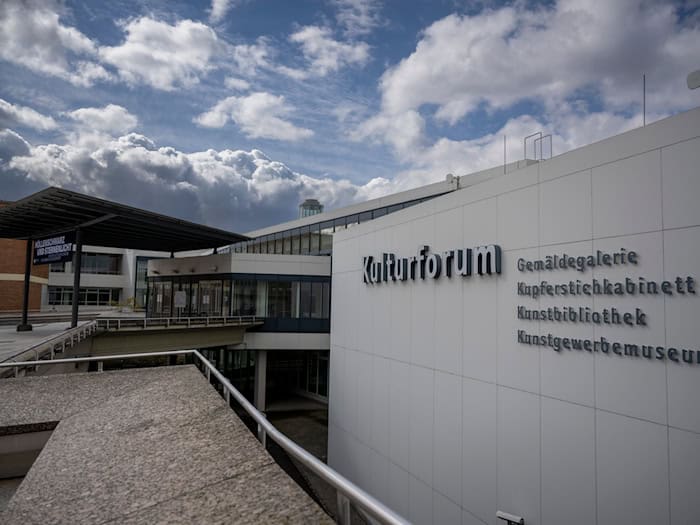 Das Kupferstickabinett konnte dank eines Preisgeldes zwei neue Werke ankaufen. (Archivbild) / Foto: Monika Skolimowska/dpa