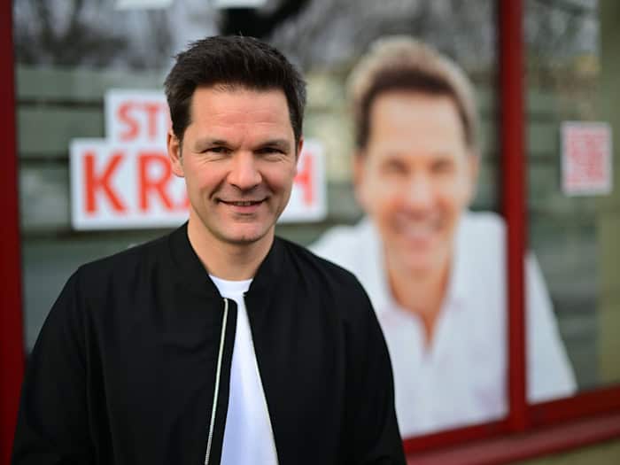 Zwischenfall bei Wahlkampfauftritt in Steglitz: Mann pöbelt SPD-Spitzenkandidat Steffen Krach an