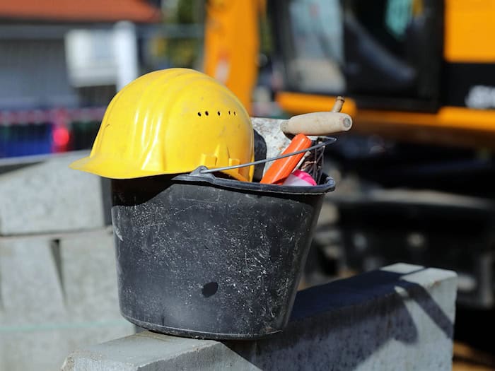 Landesarbeitsschutz weitet Kontrollen aus – mehr Beanstandungen, weniger Verfahren