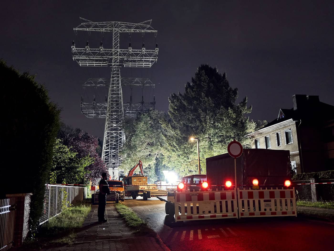 Die Berliner Polizei zählte mindestens 22 mutmaßlich linksextreme Brandanschläge auf Infrastruktur in Berlin. (Archivbild) / Foto: Michael Ukas/dpa