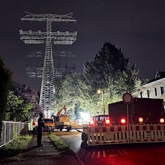 Die Berliner Polizei zählte mindestens 22 mutmaßlich linksextreme Brandanschläge auf Infrastruktur in Berlin. (Archivbild) / Foto: Michael Ukas/dpa