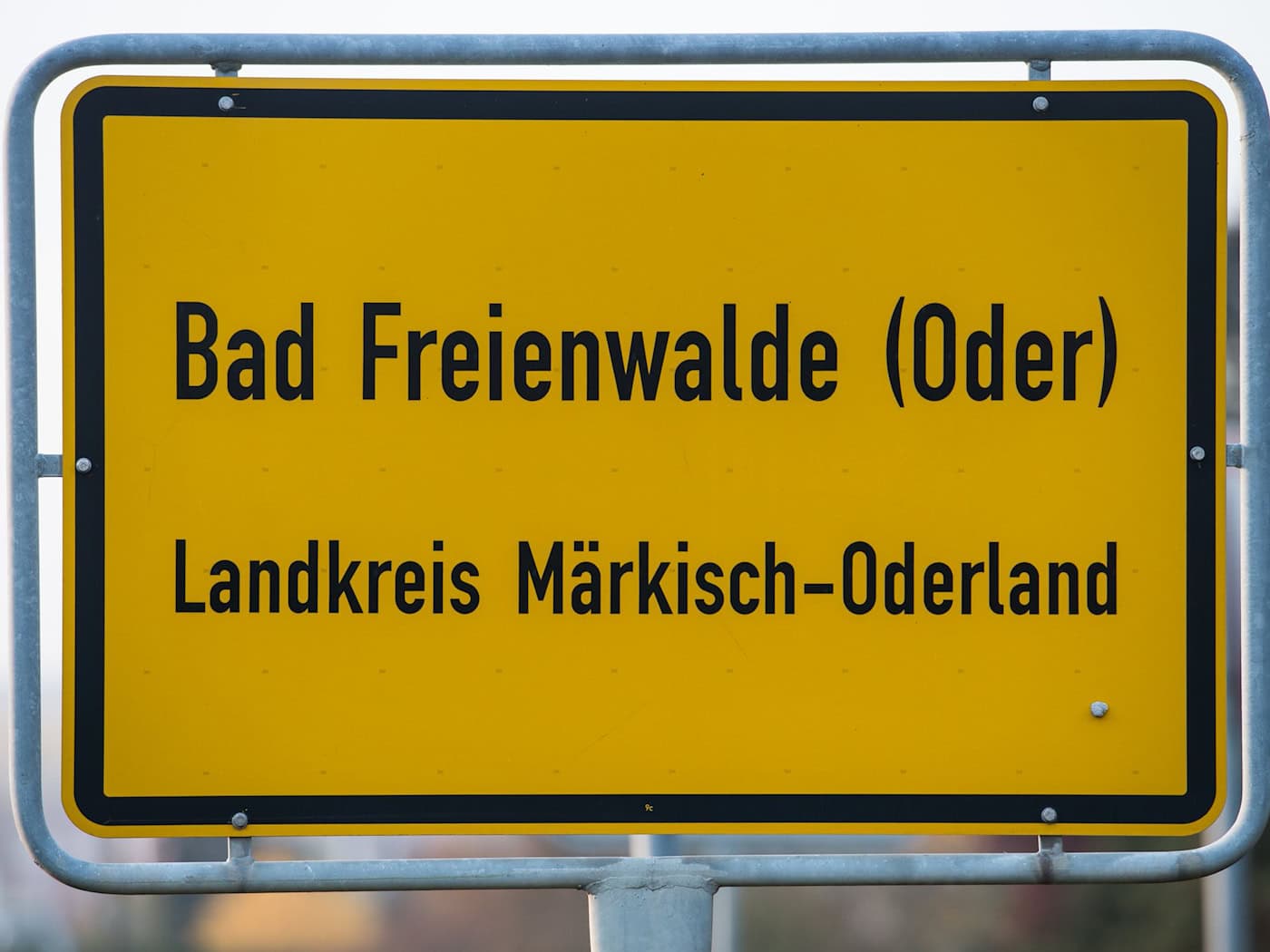 Am 31. Mai soll in Bad Freienwalde wieder ein Demokratiefest stattfinden. (Symbolbild) / Foto: Patrick Pleul/dpa-Zentralbild/dpa