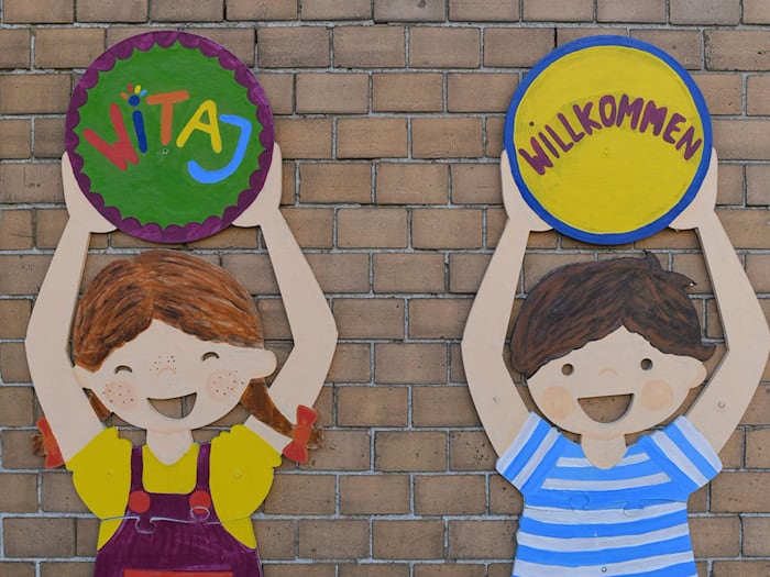 In Brandenburg wird Sorbisch/Wendisch als Minderheitensprache an Schulen in der Lausitz gefördert. (Symbolbild) / Foto: Patrick Pleul/dpa-Zentralbild/ZB