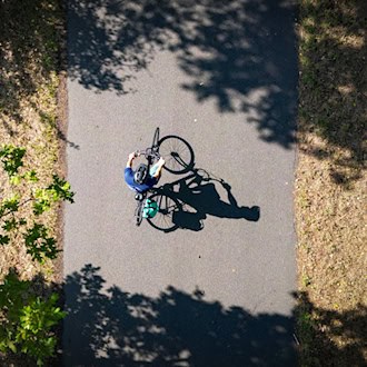 Brandenburg hat 29 Radfernwege. (Symbolbild) / Foto: Patrick Pleul/dpa