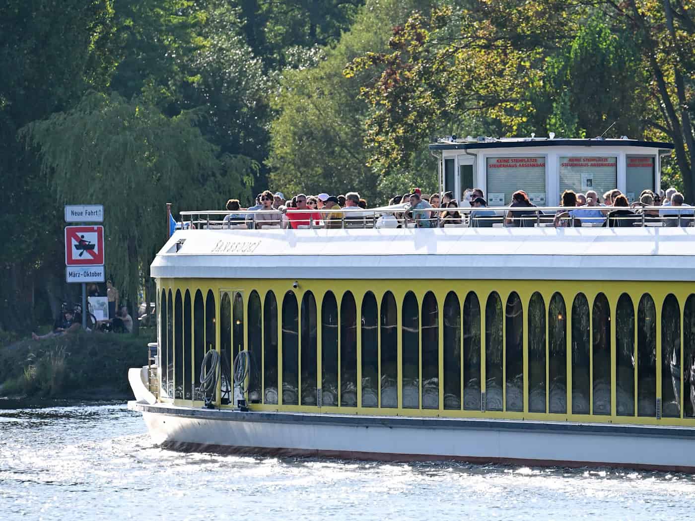 Die Fahrgastschiffe in Potsdam sind insbesondere an den Wochenenden gut besucht. (Archivbild) / Foto: Soeren Stache/dpa