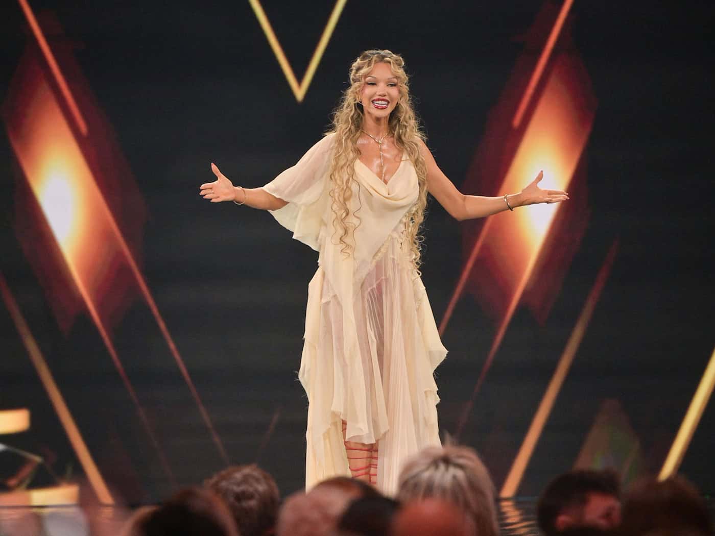 Die Rapperin Shirin David. (Archivbild) / Foto: Peter Kneffel/dpa